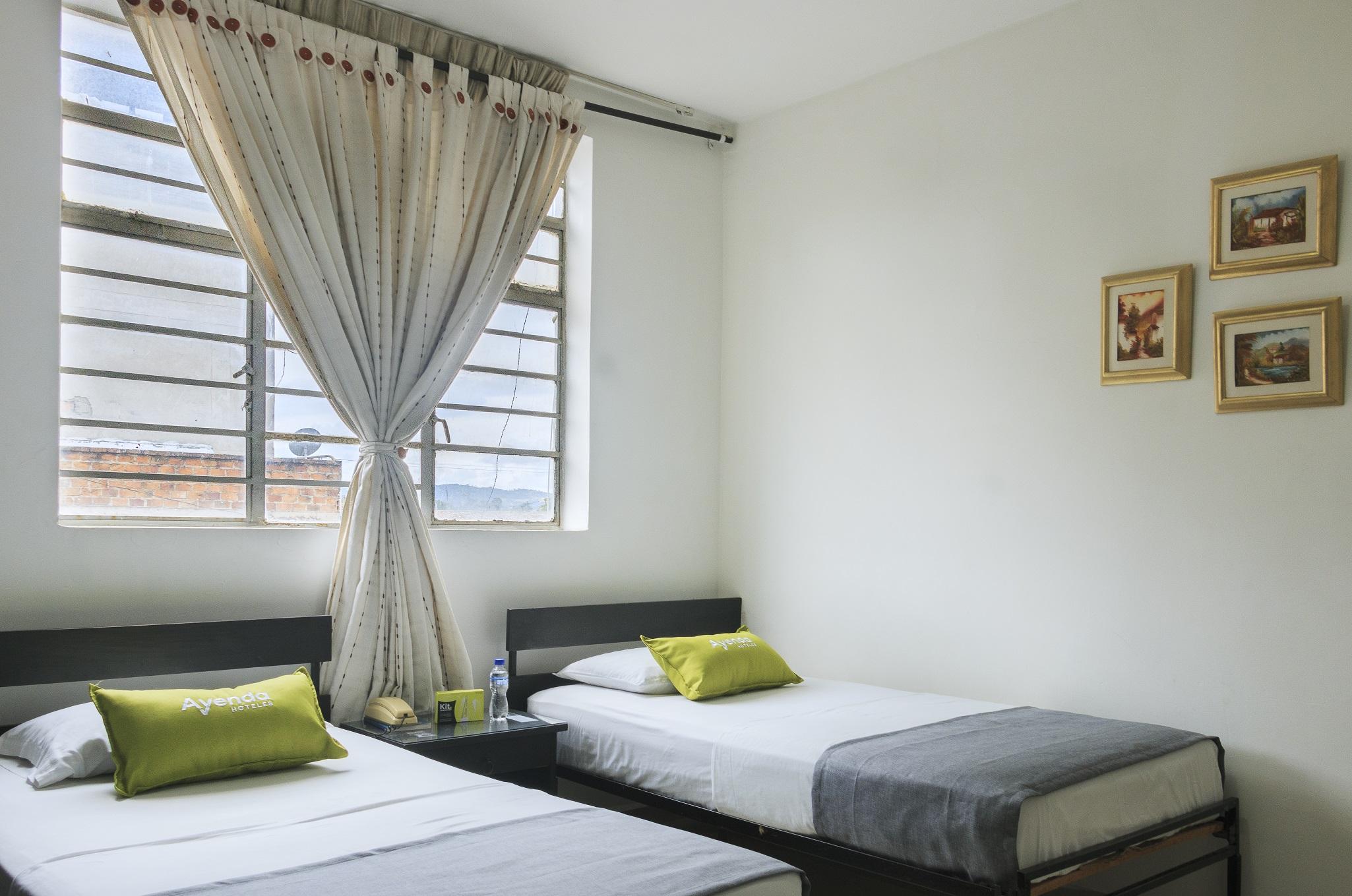 Hotel Colonial Plaza Bucaramanga Buitenkant foto