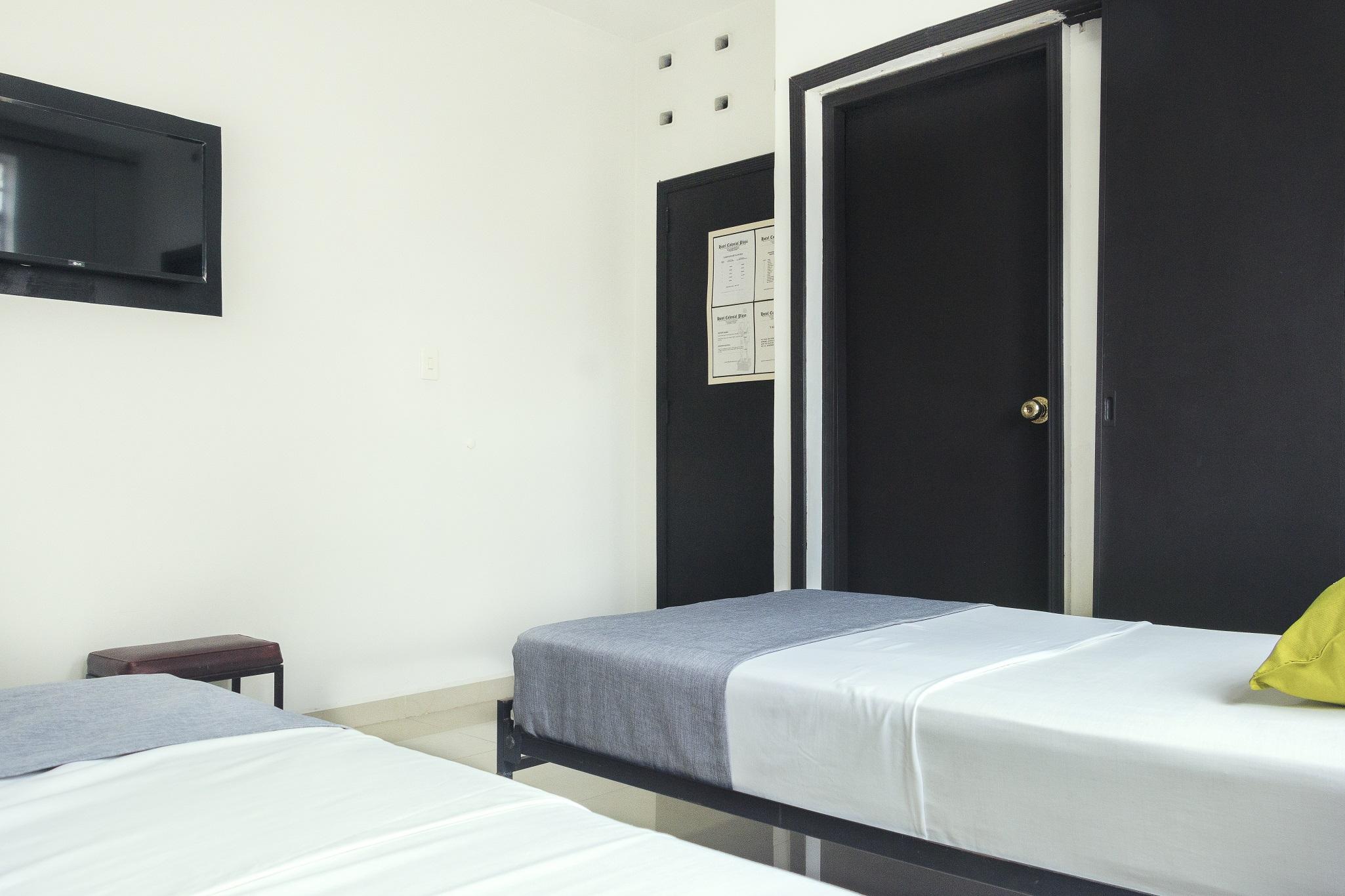 Hotel Colonial Plaza Bucaramanga Buitenkant foto