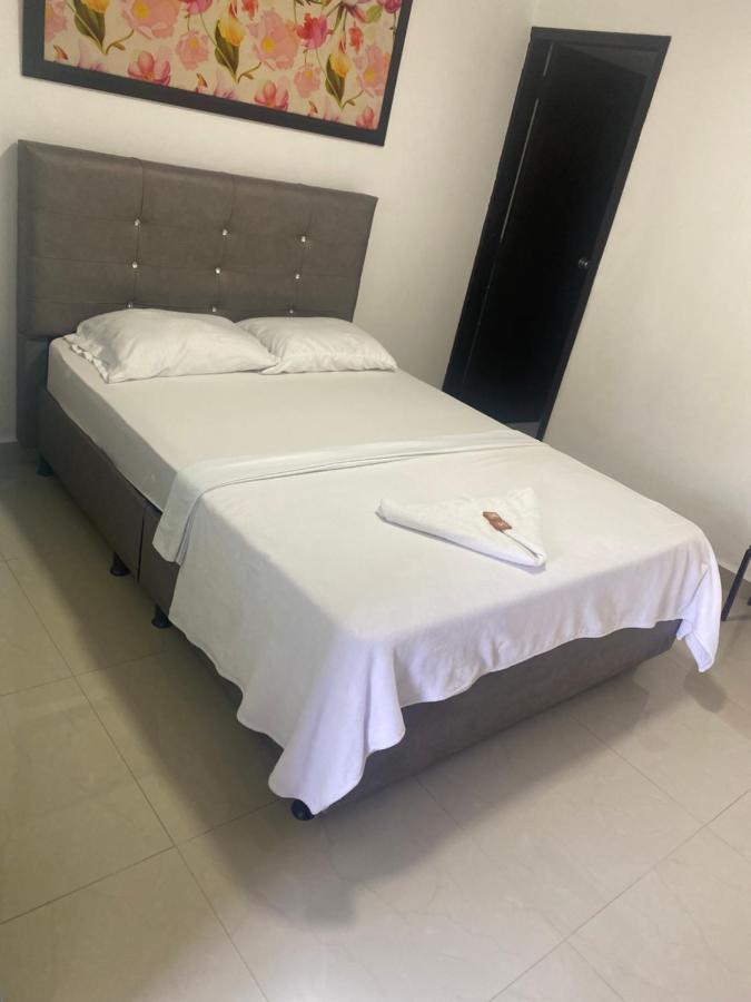 Hotel Colonial Plaza Bucaramanga Buitenkant foto