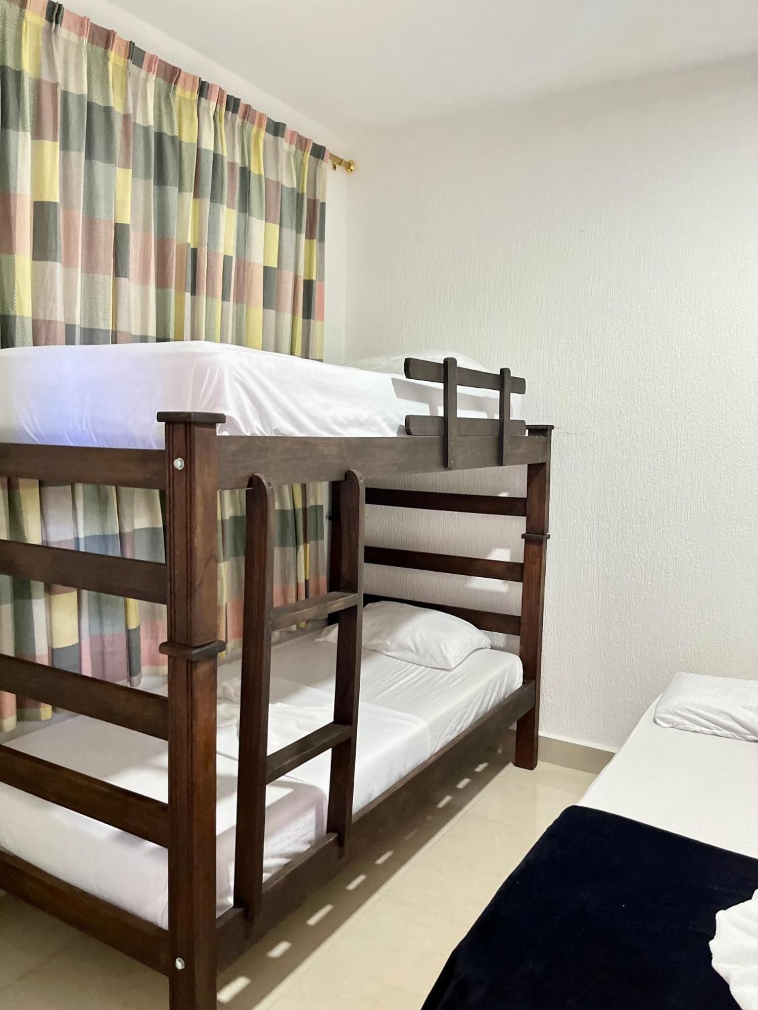 Hotel Colonial Plaza Bucaramanga Buitenkant foto