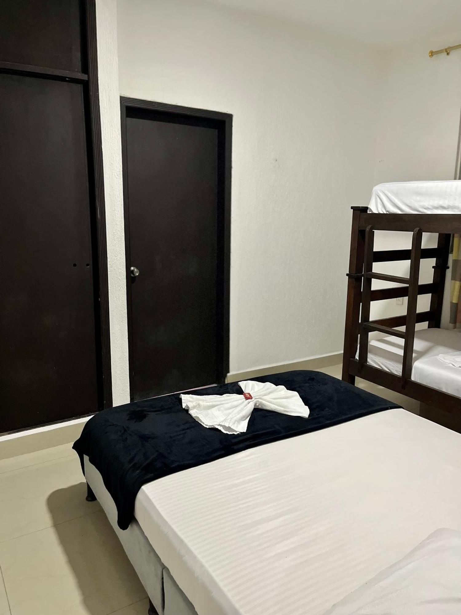 Hotel Colonial Plaza Bucaramanga Buitenkant foto