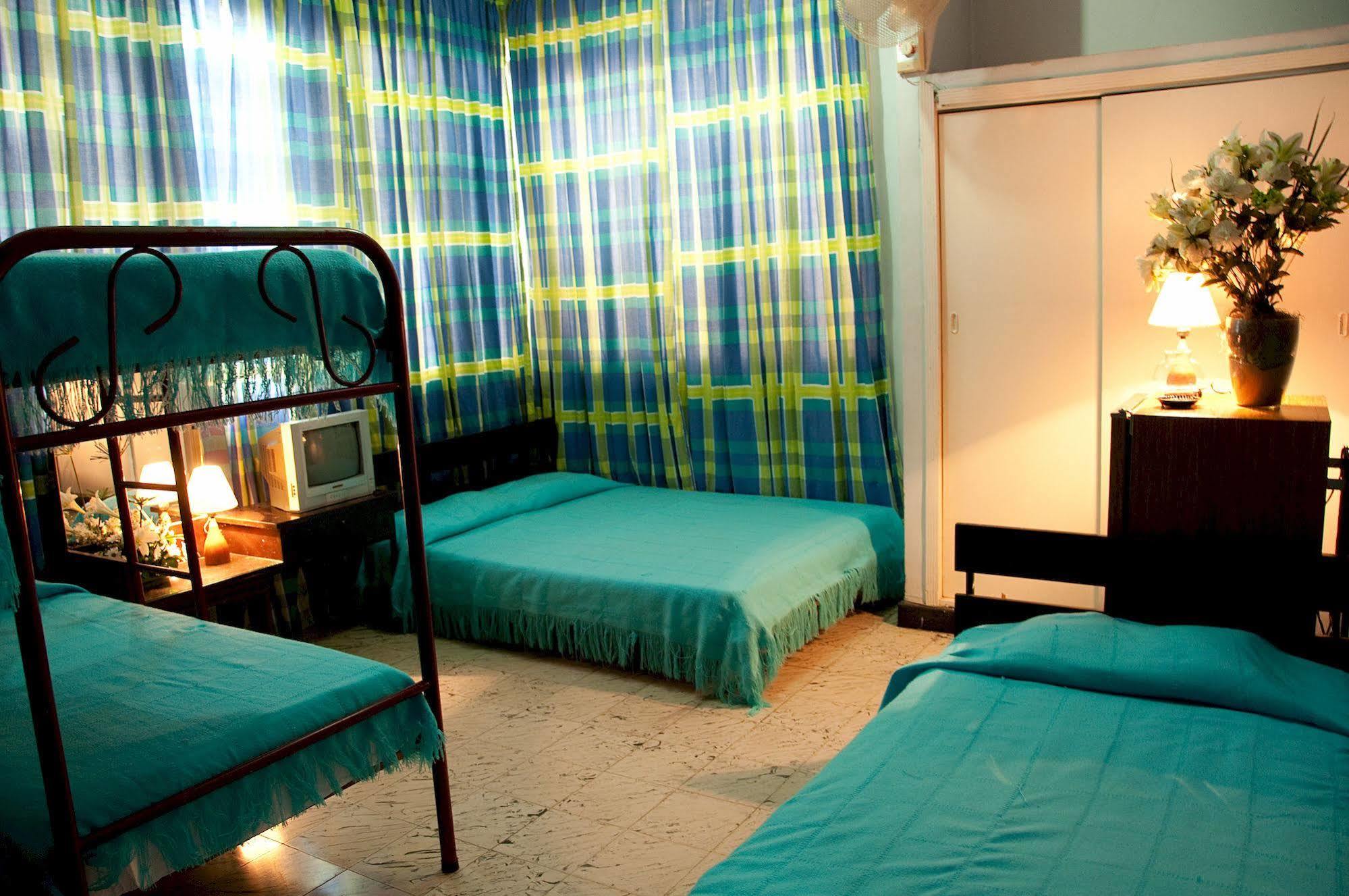 Hotel Colonial Plaza Bucaramanga Buitenkant foto
