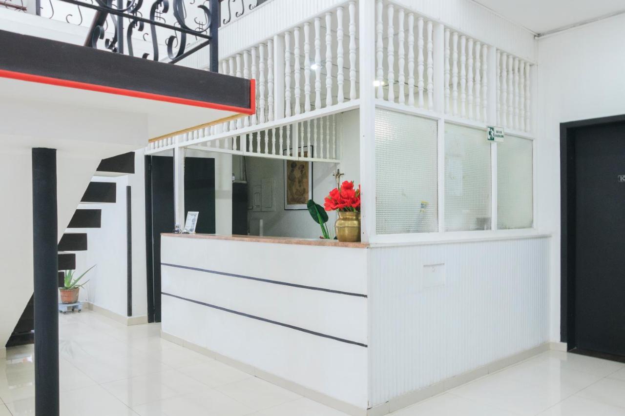 Hotel Colonial Plaza Bucaramanga Buitenkant foto